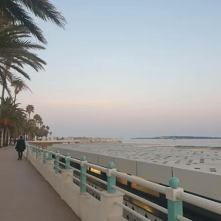 Ac Duplex With Parking & Terrace Close To The Beaches Benakey Apartment *